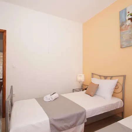 Solar House Martina - Happy Apartment